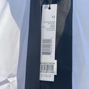 TAHARI WOMAN MARLEE BLOUSE